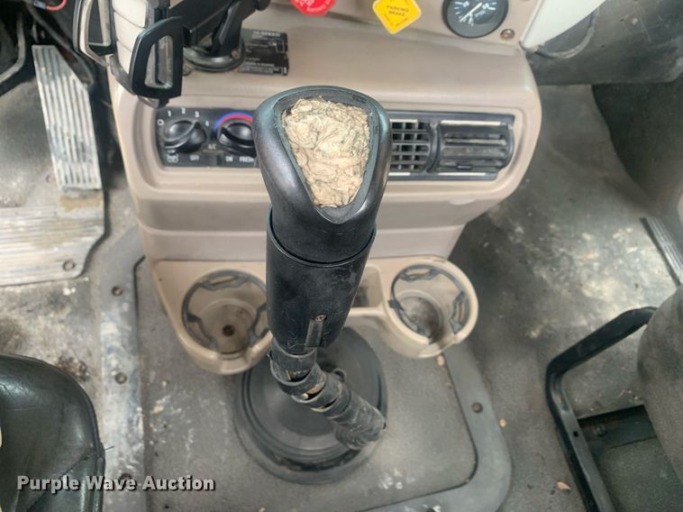 image for item LH9770 2001 Mack CX613 Vision  semi truck