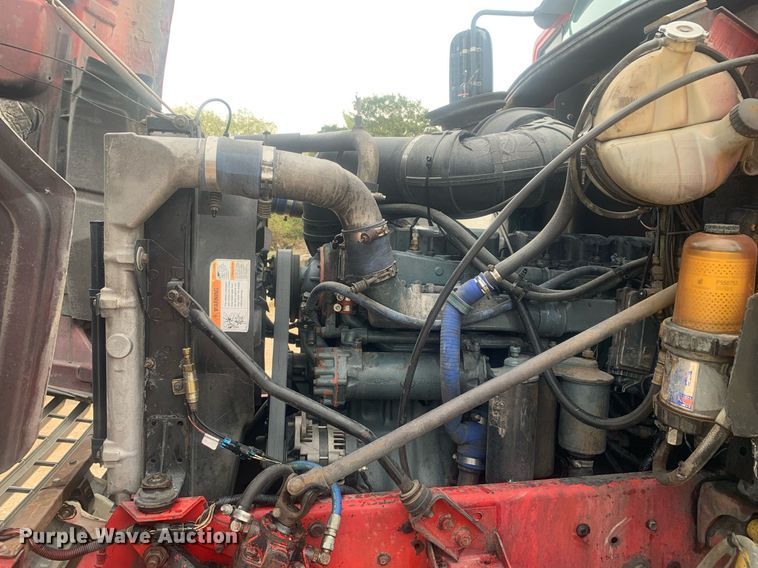 image for item LH9770 2001 Mack CX613 Vision  semi truck