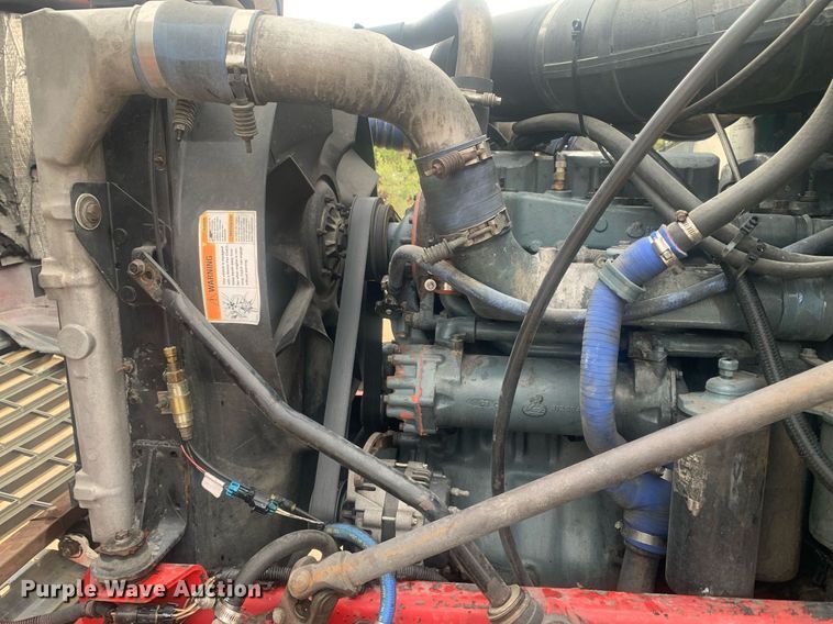 image for item LH9770 2001 Mack CX613 Vision  semi truck