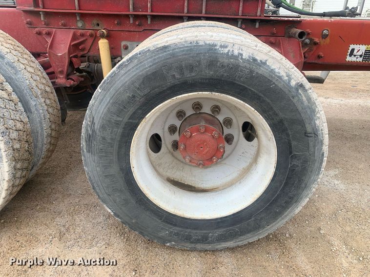 image for item LH9770 2001 Mack CX613 Vision  semi truck