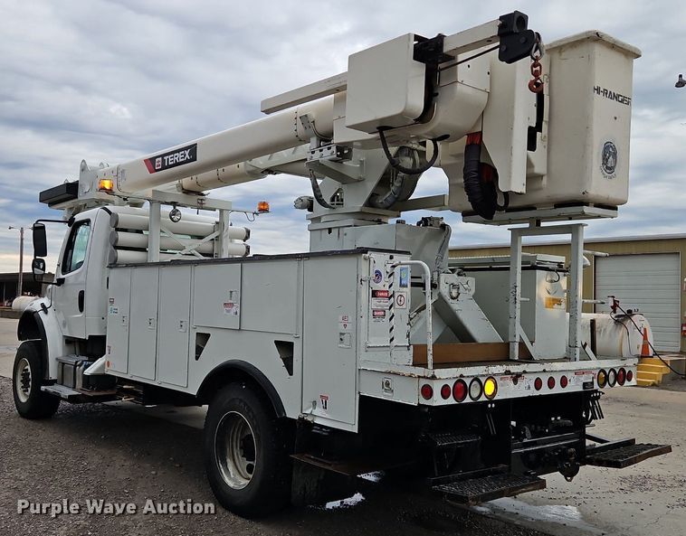 image for item LM9150 2015 Freightliner Business Class M2  bucket truck
