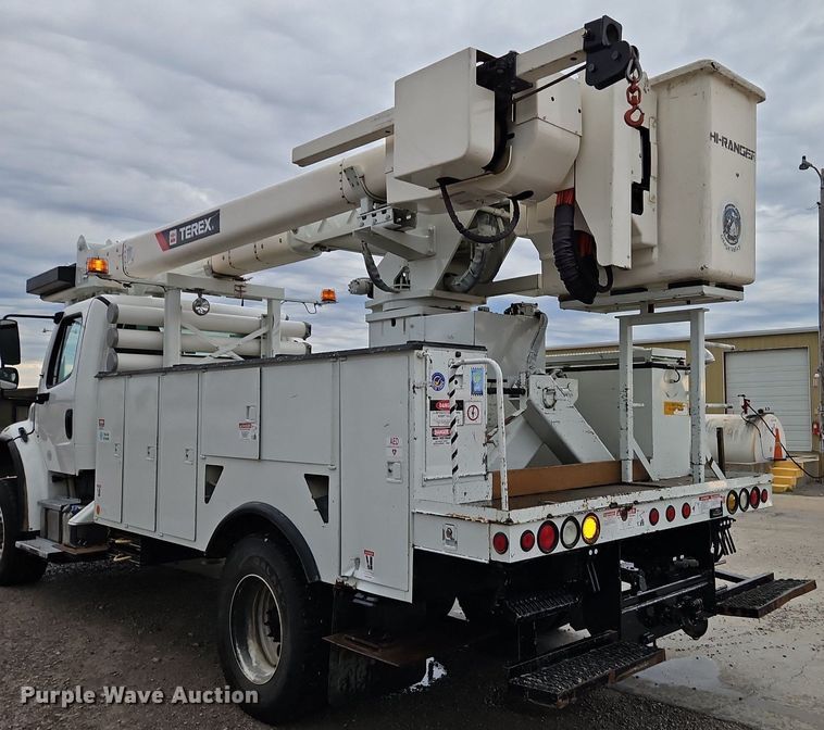 image for item LM9150 2015 Freightliner Business Class M2  bucket truck
