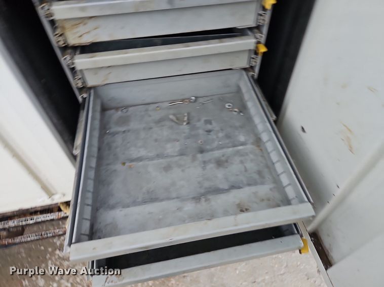 image for item LM9150 2015 Freightliner Business Class M2  bucket truck