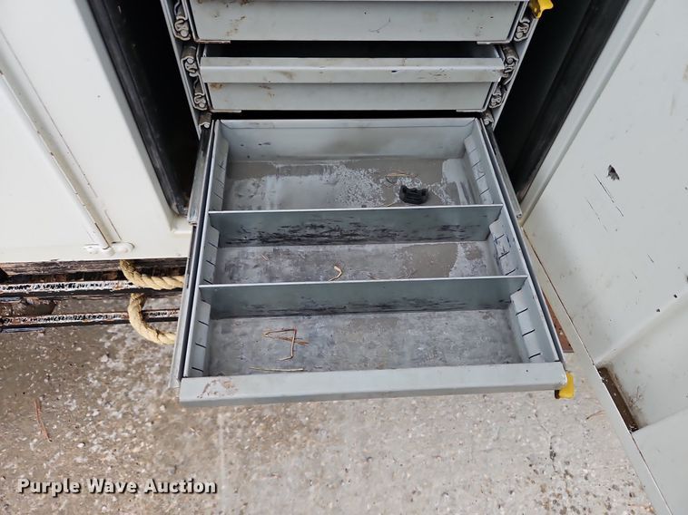 image for item LM9150 2015 Freightliner Business Class M2  bucket truck