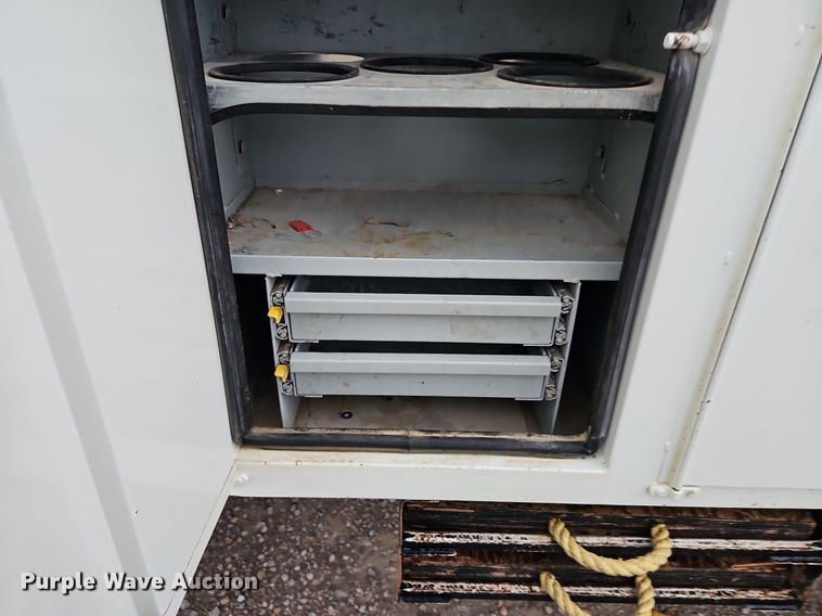 image for item LM9150 2015 Freightliner Business Class M2  bucket truck