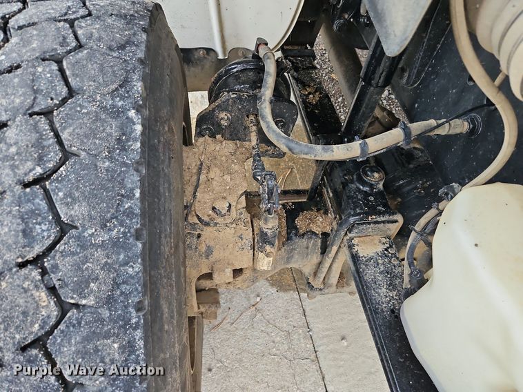 image for item LM9150 2015 Freightliner Business Class M2  bucket truck