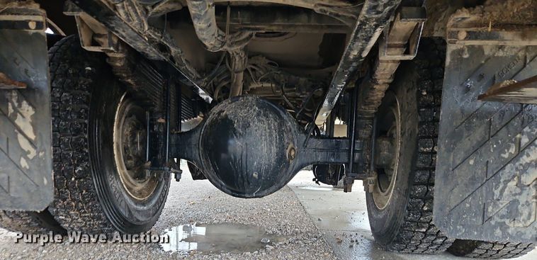 image for item LM9150 2015 Freightliner Business Class M2  bucket truck