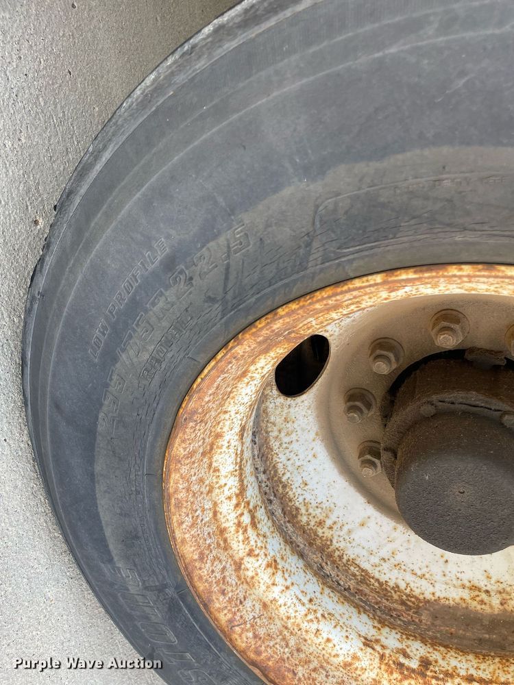 image for item LS9308 1999 Wabash DVCVHPC  dry van trailer