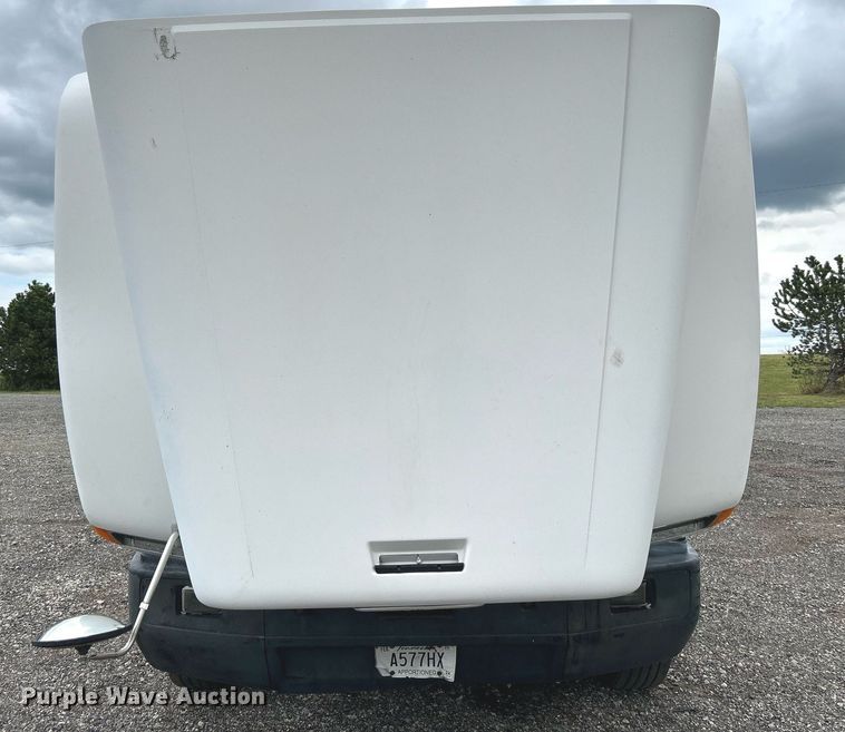 image for item LV9038 1997 Freightliner FLD  semi truck