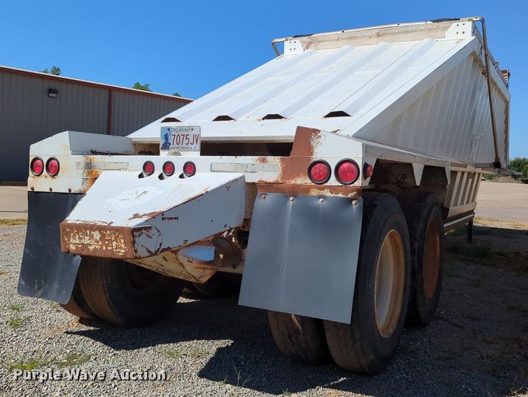 image for item LY9358 2013 Armor Lite SBD-40  bottom dump trailer