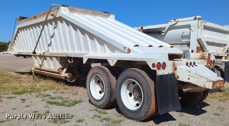 image for item LY9358 2013 Armor Lite SBD-40  bottom dump trailer