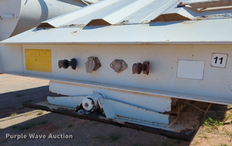 image for item LY9358 2013 Armor Lite SBD-40  bottom dump trailer