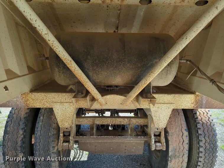 image for item LY9358 2013 Armor Lite SBD-40  bottom dump trailer