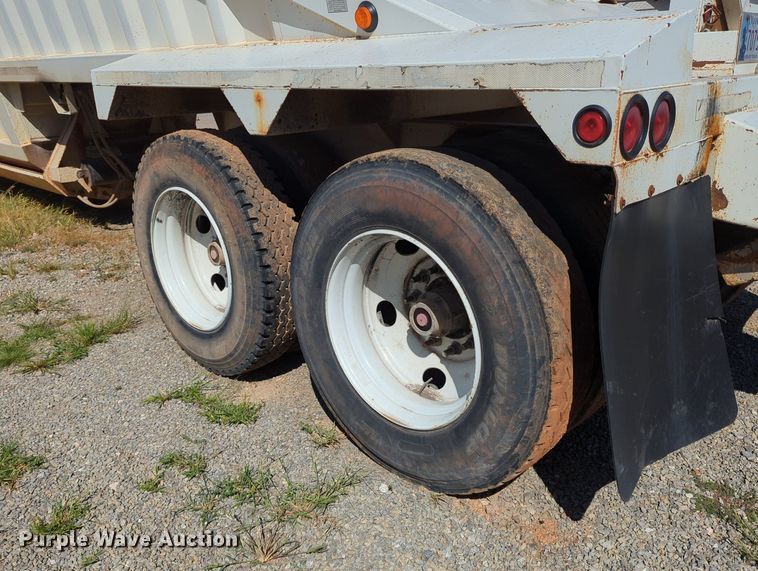 image for item LY9358 2013 Armor Lite SBD-40  bottom dump trailer