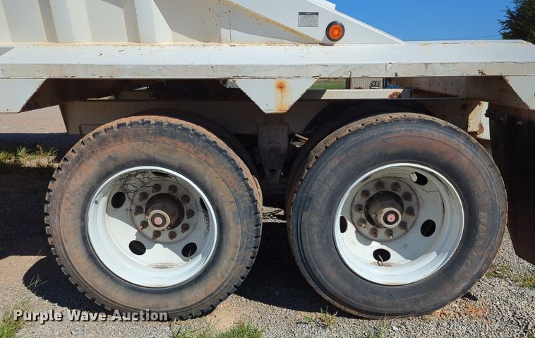 image for item LY9358 2013 Armor Lite SBD-40  bottom dump trailer
