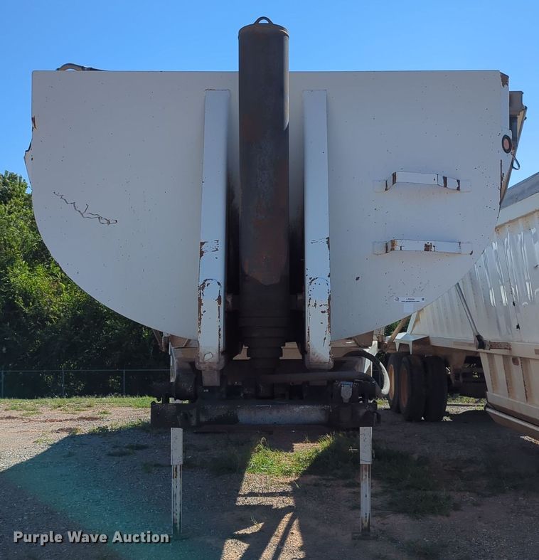 image for item LY9359 2014 Armor Lite SHD-32  end dump trailer