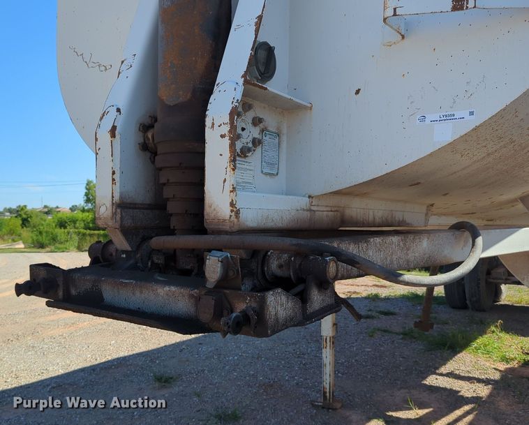 image for item LY9359 2014 Armor Lite SHD-32  end dump trailer