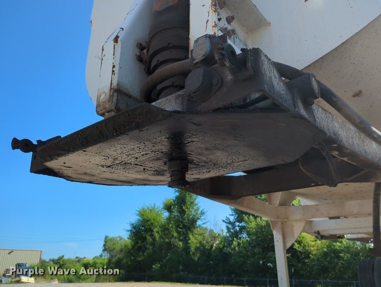 image for item LY9359 2014 Armor Lite SHD-32  end dump trailer