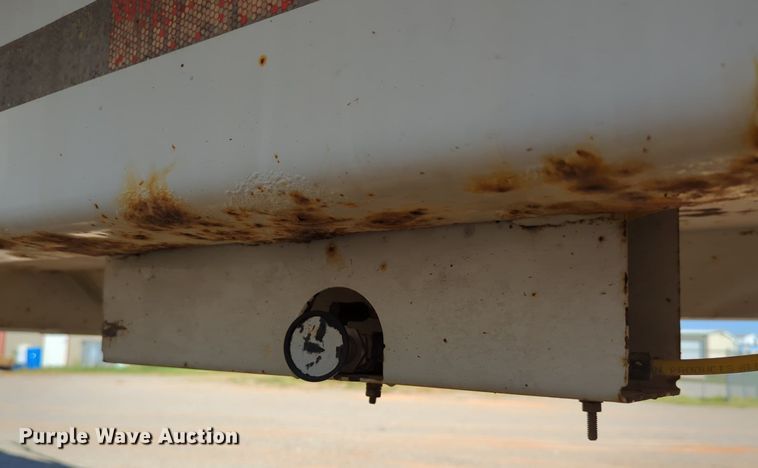 image for item LY9359 2014 Armor Lite SHD-32  end dump trailer