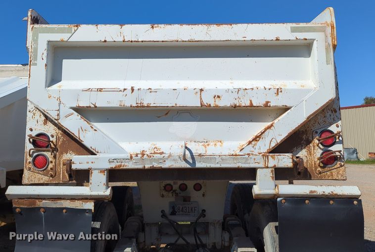 image for item LY9359 2014 Armor Lite SHD-32  end dump trailer