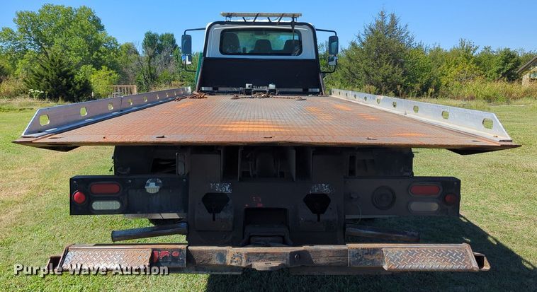 image for item LY9426 2016 International 4300 rollback truck