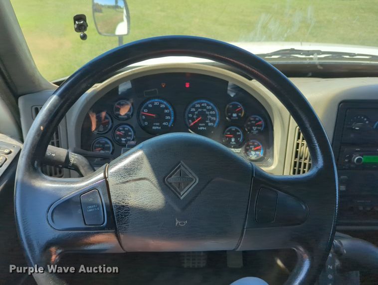 image for item LY9426 2016 International 4300 rollback truck