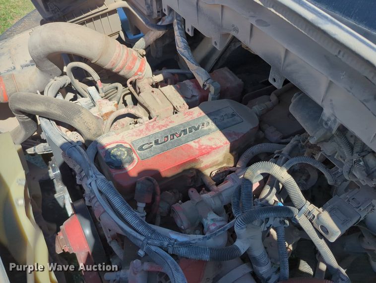 image for item LY9426 2016 International 4300 rollback truck