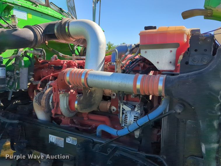 image for item LY9429 2013 Peterbilt 367 semi truck