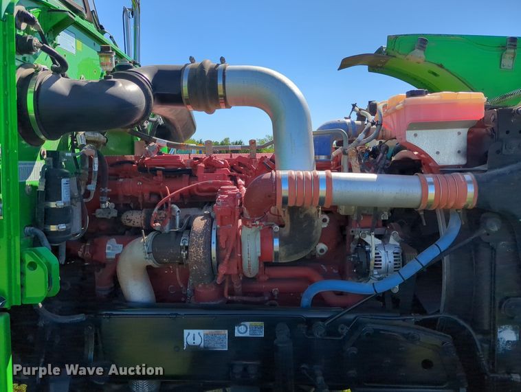 image for item LY9429 2013 Peterbilt 367 semi truck