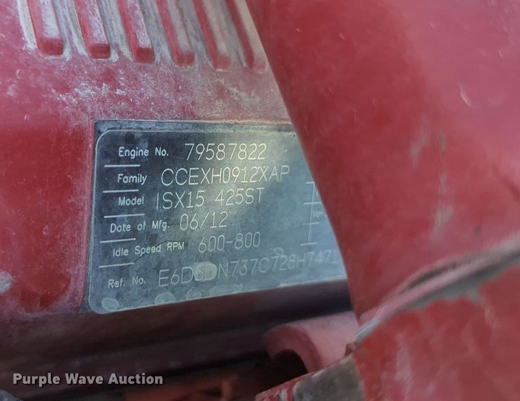 image for item LY9429 2013 Peterbilt 367 semi truck