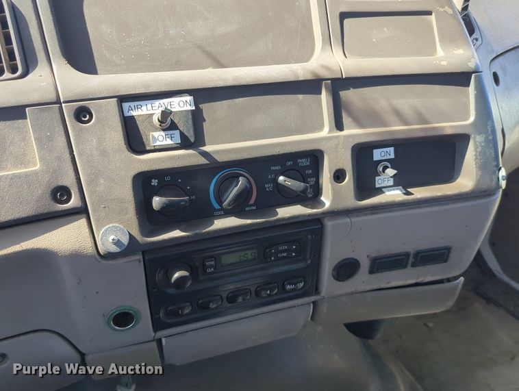 image for item LY9430 2005 Sterling Acterra rollback truck