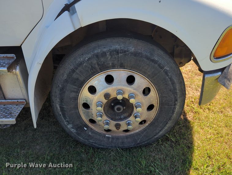 image for item LY9430 2005 Sterling Acterra rollback truck