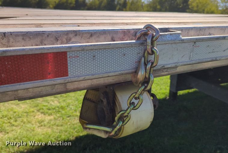 image for item LY9431 2011 Transcraft DTL-2100 drop deck equipment trailer