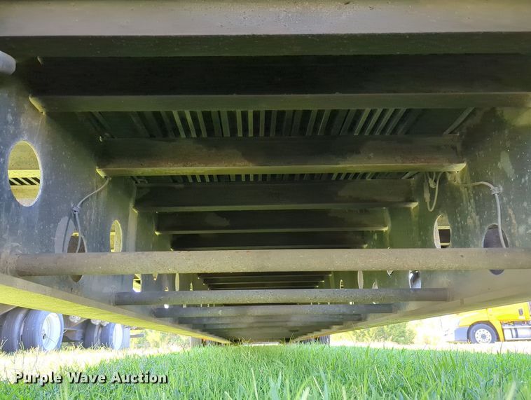 image for item LY9431 2011 Transcraft DTL-2100 drop deck equipment trailer