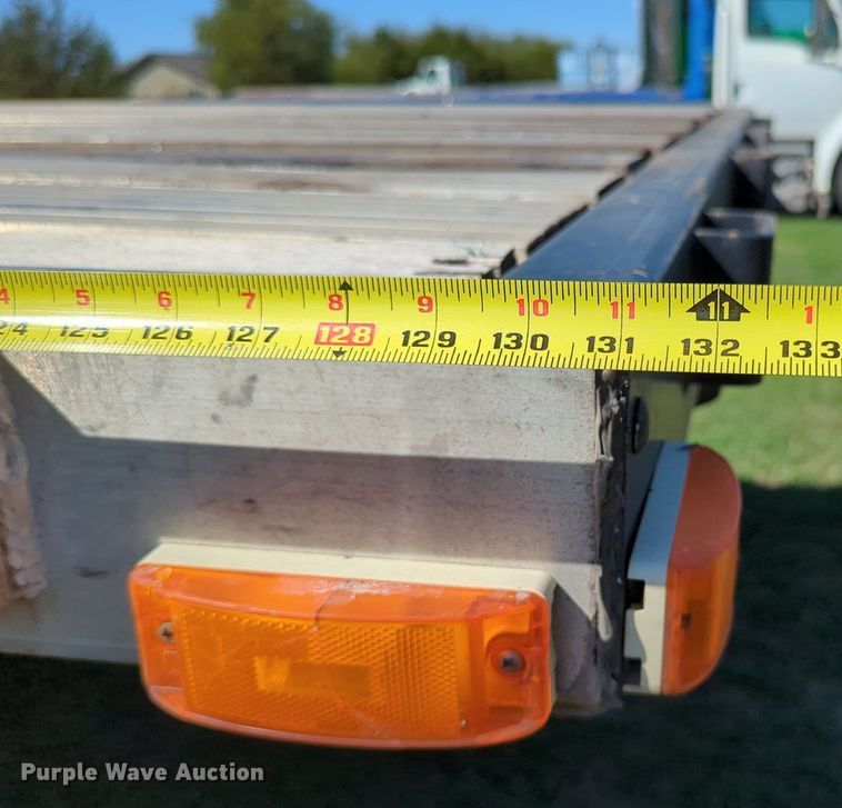 image for item LY9431 2011 Transcraft DTL-2100 drop deck equipment trailer