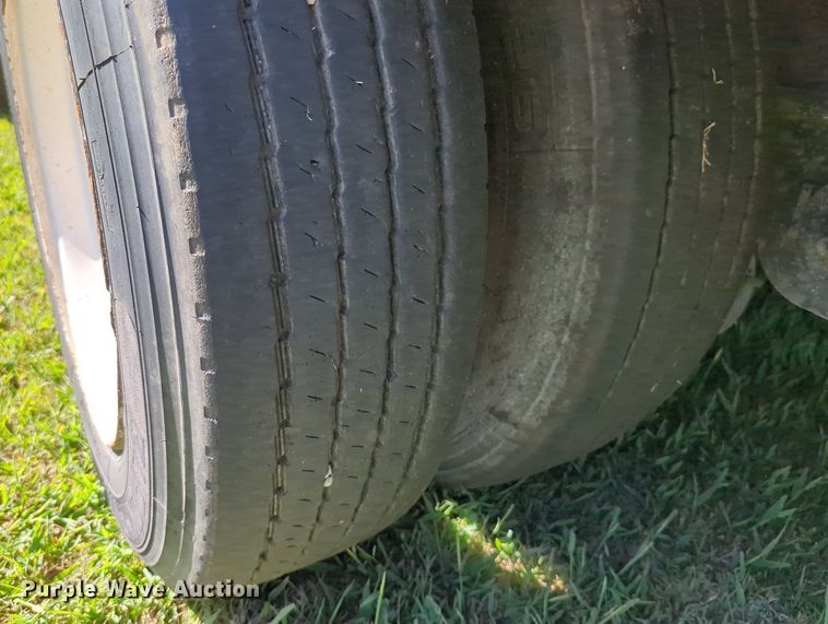 image for item LY9432 2013 Utility FS2C drop deck equipment trailer