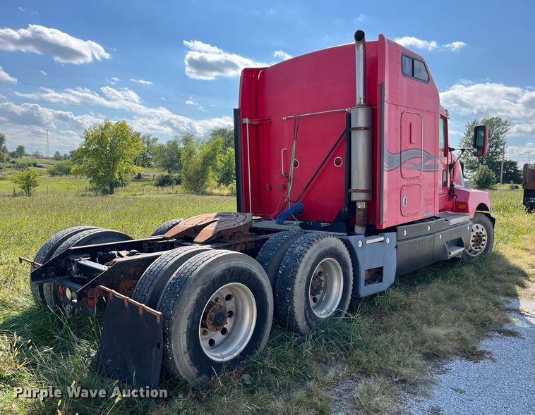 image for item MG9489 1996 Kenworth T600  semi truck