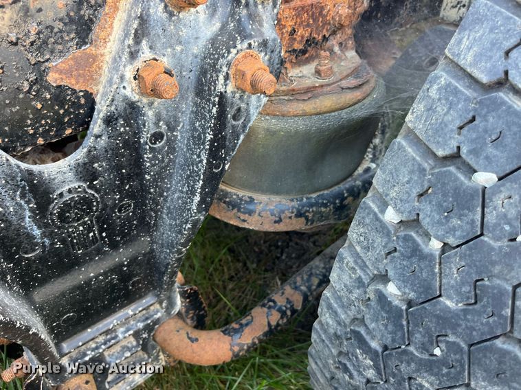 image for item MG9489 1996 Kenworth T600  semi truck