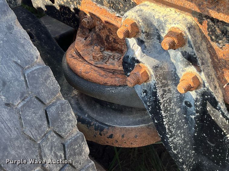 image for item MG9489 1996 Kenworth T600  semi truck