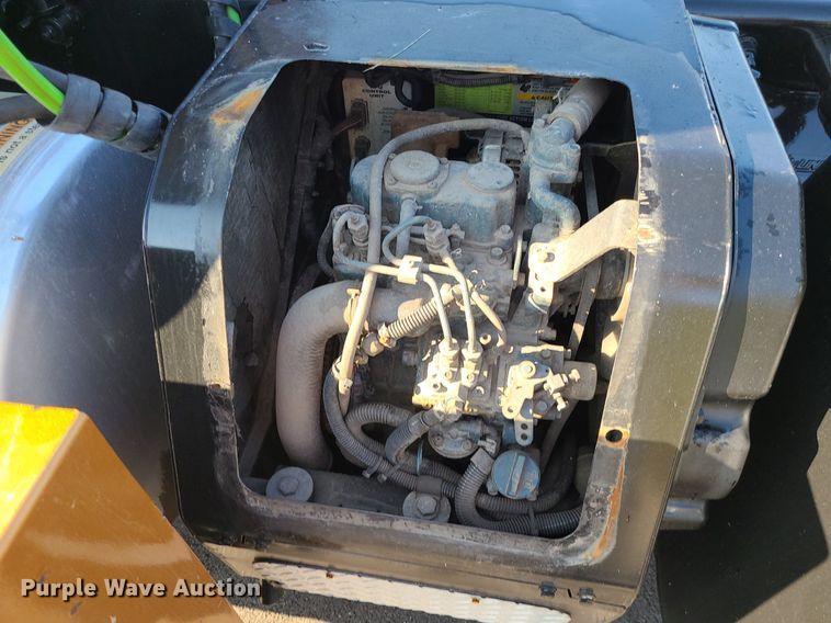 image for item MJ9325 2016 Freightliner Cascadia  semi truck