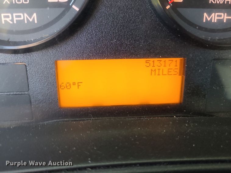 image for item MJ9327 2016 International ProStar+ 122  semi truck