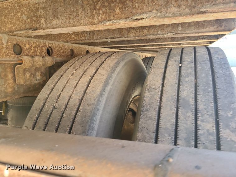 image for item MJ9393 2003 Great Dane 7411TP-SA  dry van trailer