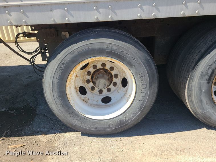 image for item MJ9393 2003 Great Dane 7411TP-SA  dry van trailer