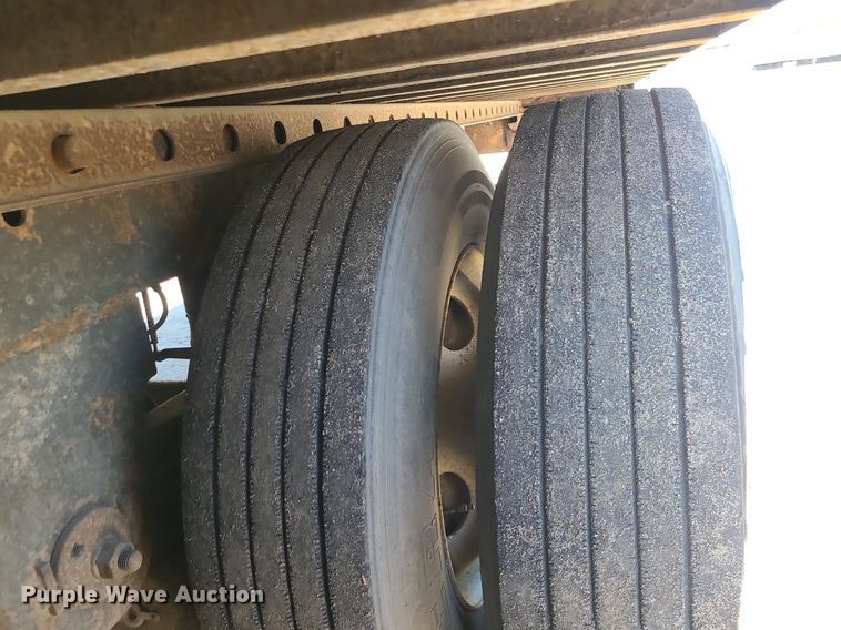 image for item MJ9393 2003 Great Dane 7411TP-SA  dry van trailer