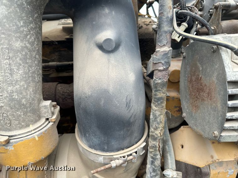 image for item MQ9417 1995  Ford LTL9000  semi truck