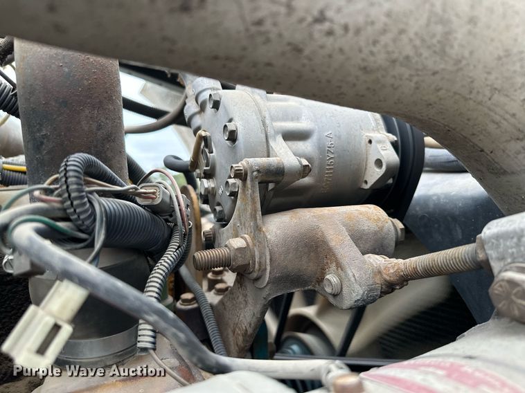 image for item MQ9417 1995  Ford LTL9000  semi truck