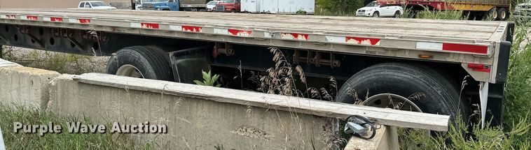 image for item MQ9419 1999 Transcraft eagle 48x96  flatbed trailer