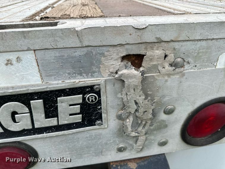 image for item MQ9419 1999 Transcraft eagle 48x96  flatbed trailer