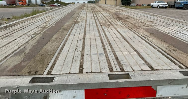 image for item MQ9419 1999 Transcraft eagle 48x96  flatbed trailer