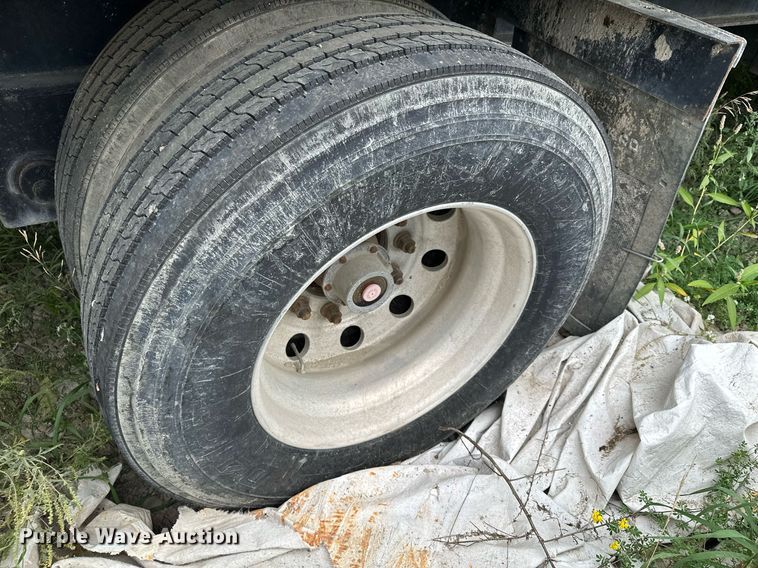 image for item MQ9419 1999 Transcraft eagle 48x96  flatbed trailer